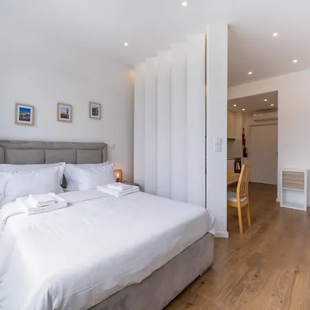 Apartment Window To By Amber Star Rent Porto